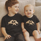 Mãos Dadas Estaremos Sempre Juntos - Camiseta Infantil